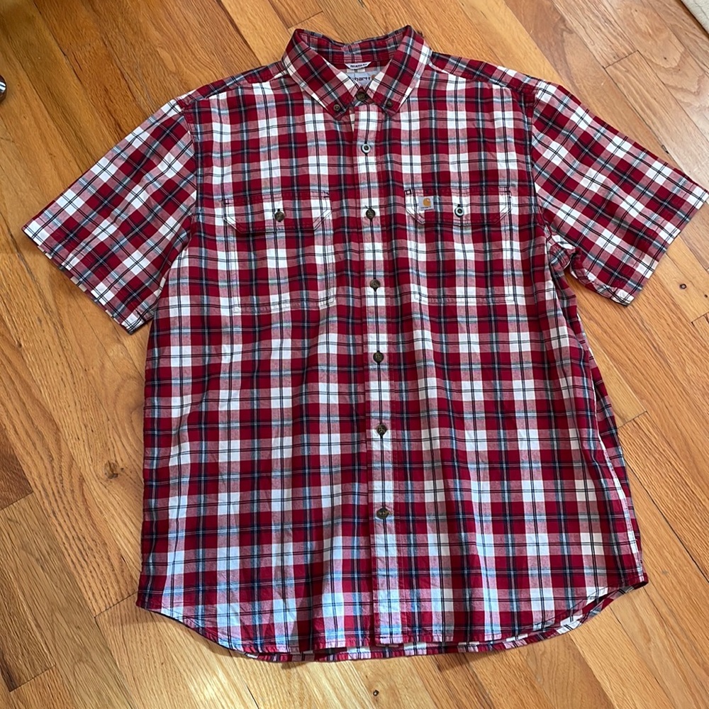Carhartt Short Sleeve Button Down Plaid Shirt. Size Large. Like New!!!
